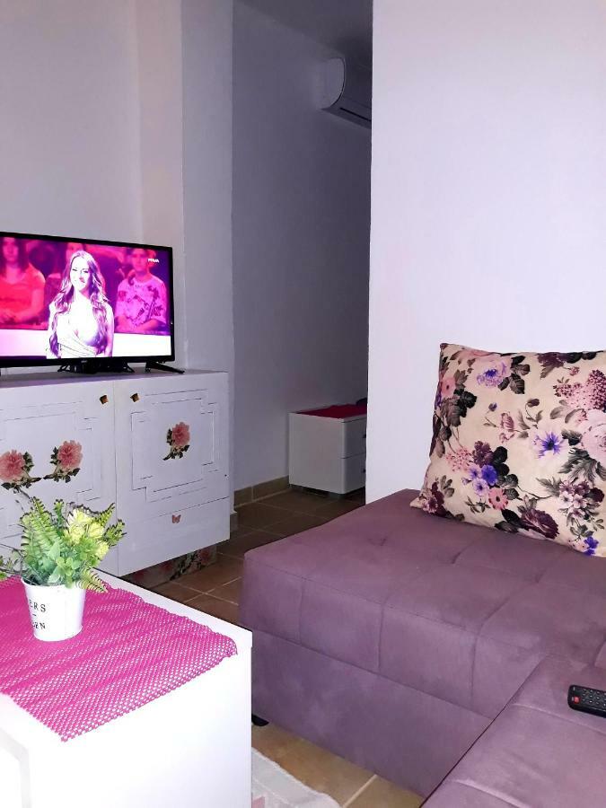 Apartman Tatjana Sutomore Exterior photo